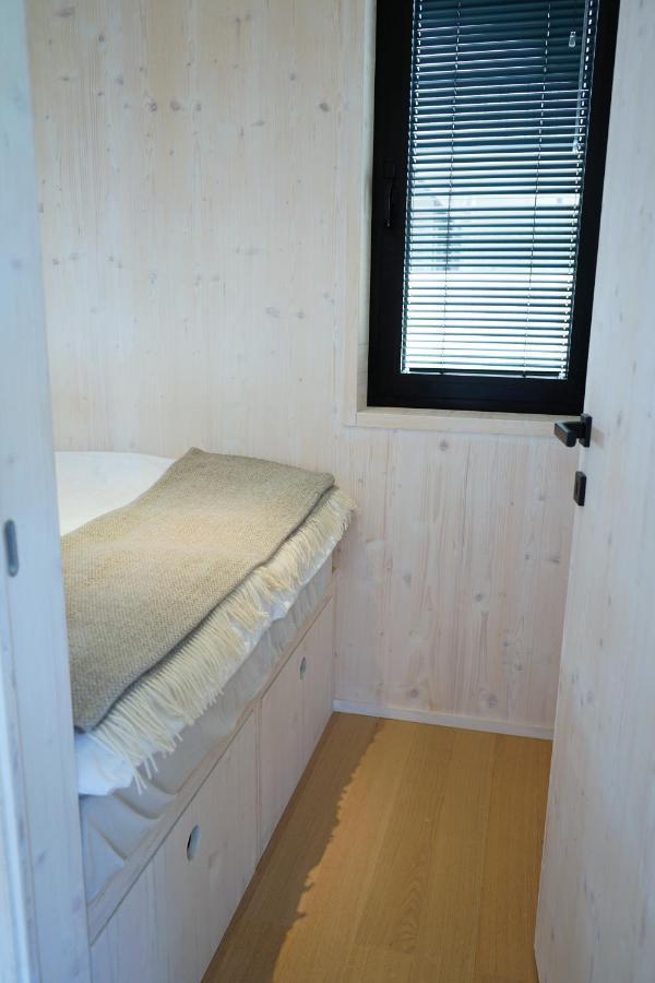 Boutique Style Eco-Beachhouse, Private Jacuzzi ปริฟลากา ภายนอก รูปภาพ